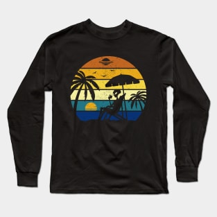 Alien On The Beach Summer Vacation Tropical Hawaiian Vintage Sunset Long Sleeve T-Shirt